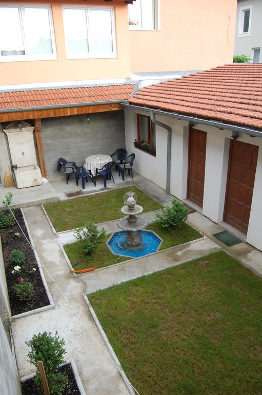 Apartments Castanea Sarajevo Bagian luar foto